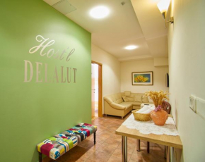 Hostel Delalut